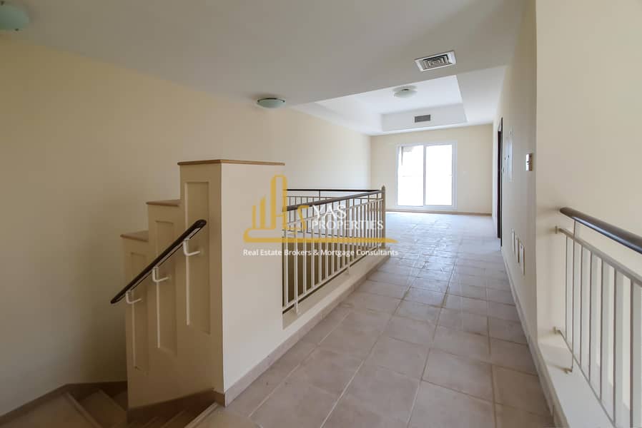 7 3 BR TRAD TH MID-17. jpg