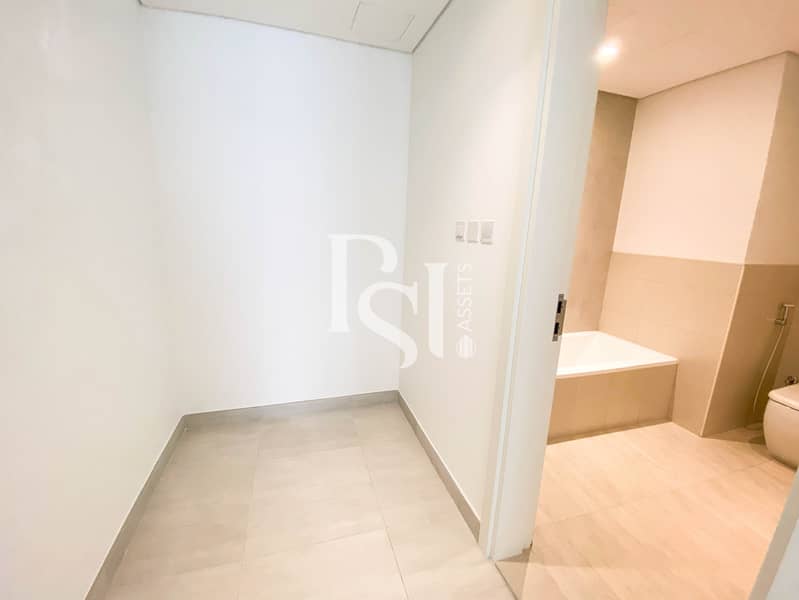 8 WhatsApp Image 2024-09-12 at 4.15. 10 PM (1). jpg