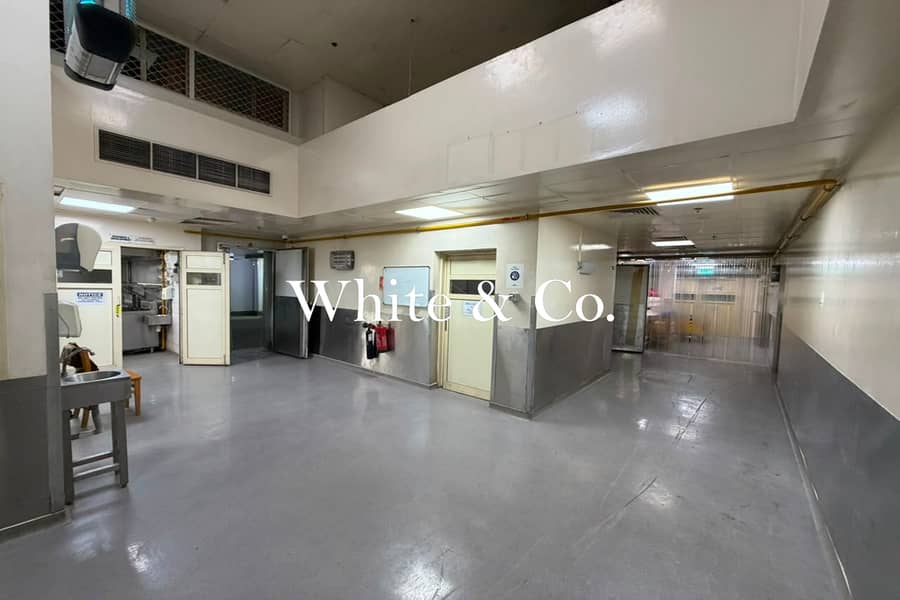 Almacén en Dubai Investments Park (DIP),Dubai Investments Park 2, 1300000 AED - 16585004 Almacén en Dubai Investments Park (DIP),Dubai Investments Park 2, 1300000 AED - 16585004