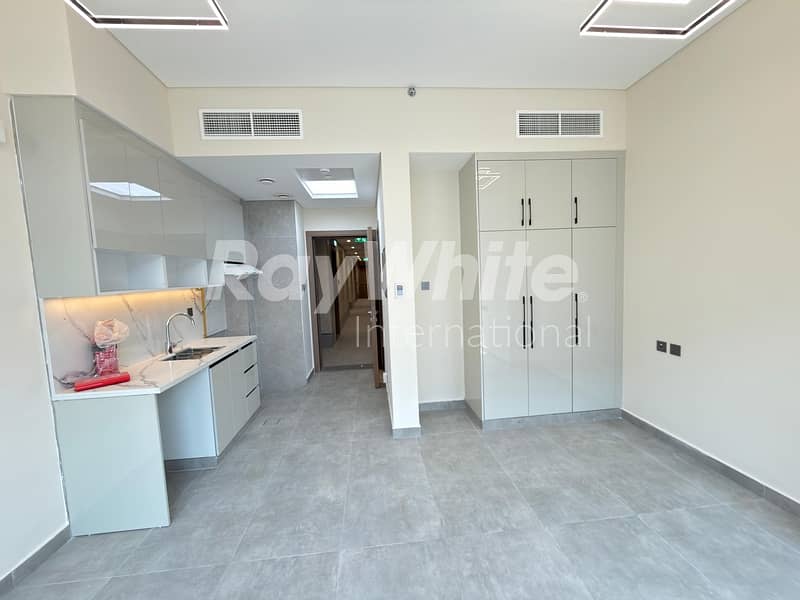 Apartamento en Jumeirah Garden City,Garnet Building, 55000 AED - 16436328 Apartamento en Jumeirah Garden City,Garnet Building, 55000 AED - 16436328