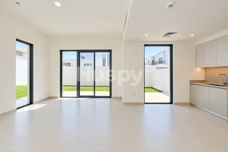 4 Schlafzimmer Townhouse zum Miete in Dubai South, Dubai - Reihenhaus in Dubai South，Emaar South，Expo Golf Villas，Expo Golf Villas 4 (Greenviews 1), 4 schlafzimmer, 140000 AED - 16585257
