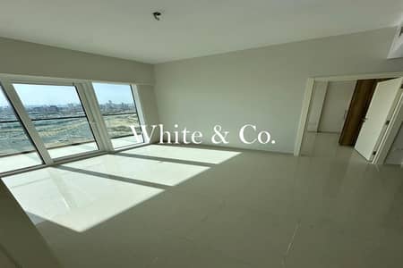 2 habitaciones Apartamento para en Alquiler en DAMAC Hills, Dubai - Apartamento en DAMAC Hills,Golf Vita,Golf Vita A, 2 dormitorios, 70000 AED - 16585659 2 habitaciones Apartamento para en Alquiler en DAMAC Hills, Dubai - Apartamento en DAMAC Hills,Golf Vita,Golf Vita A, 2 dormitorios, 70000 AED - 16585659