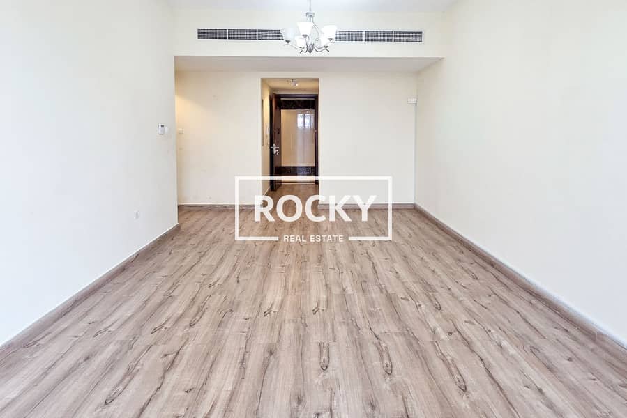 12 Roxana Residence-5. jpg