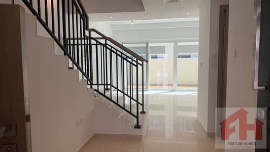 Villa de 4 chambres à à vendre à DAMAC Hills 2 (Akoya by DAMAC), Dubai - 7f3e1a79-5b88-423e-9862-62d728e9fc93. jpg Villa de 4 chambres à à vendre à DAMAC Hills 2 (Akoya by DAMAC), Dubai - 7f3e1a79-5b88-423e-9862-62d728e9fc93. jpg