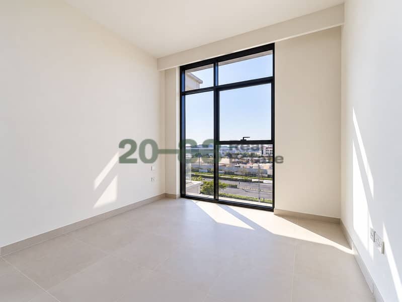 3 Photo9. jpg
