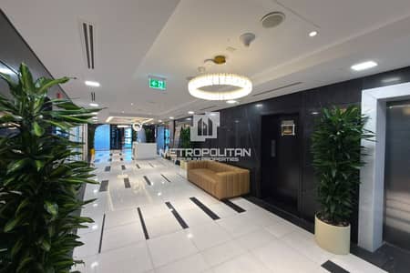 Office zum Miete in Barsha Heights (Tecom), Dubai - Büro in Barsha Heights (Tecom)，The One Tower, 67000 AED - 16586357