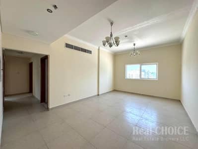 2 Bedroom Apartment for Rent in Jumeirah Garden City, Dubai - Cozy Apartment | Modern 2BR | Spacious | Al Satwa 2 Bedroom Apartment for Rent in Jumeirah Garden City, Dubai - Cozy Apartment | Modern 2BR | Spacious | Al Satwa