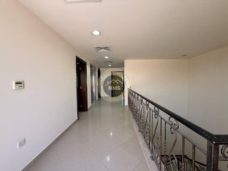 14 0450be04-504a-40b2-ab93-20a982f3a1f0. jpg
