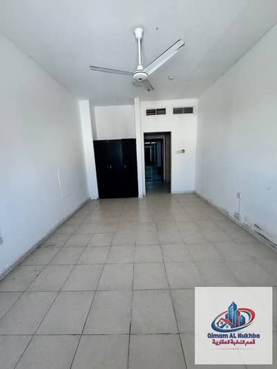 Studio de à à louer à Al Mujarrah, Sharjah - WhatsApp Image 2026-09-21 at 14.28. 45 (2). jpeg Studio de à à louer à Al Mujarrah, Sharjah - WhatsApp Image 2026-09-21 at 14.28. 45 (2). jpeg