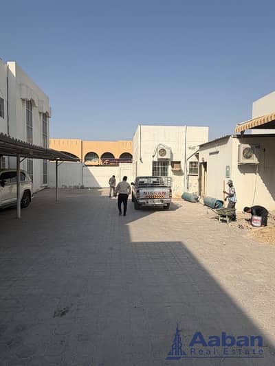 Labour Camp para en Alquiler en Industrial Area, Sharjah - c4f134e6-7552-4d3e-8032-7f4702c65f79. jpg