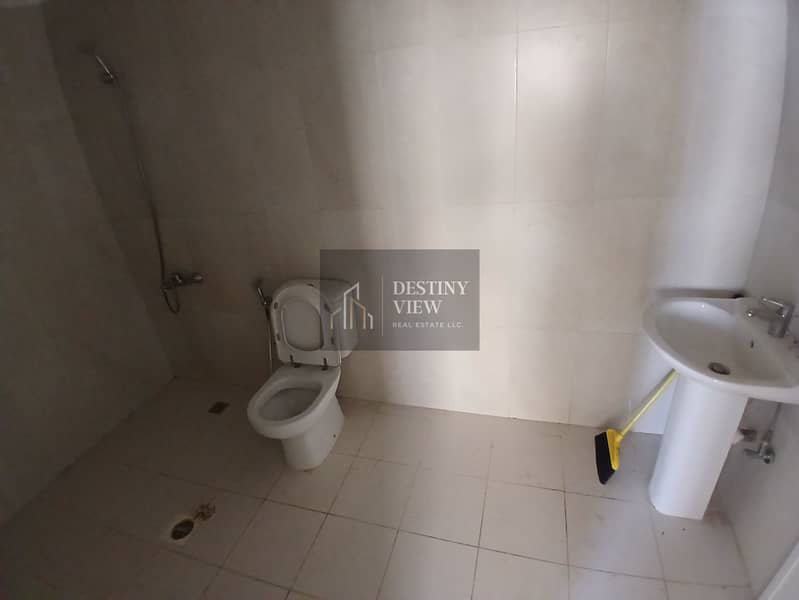 5 114700. jpg