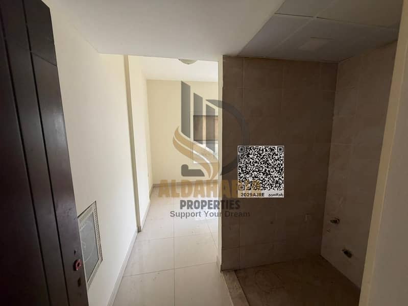 2 069c15de-358a-4ba0-89c8-351db1aefded. jpg