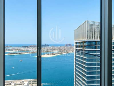 3 Bedroom Apartment for Sale in Dubai Harbour, Dubai - Upgraded 3BR+Maid | Palm and Marina View | High Floor | Motivated Seller