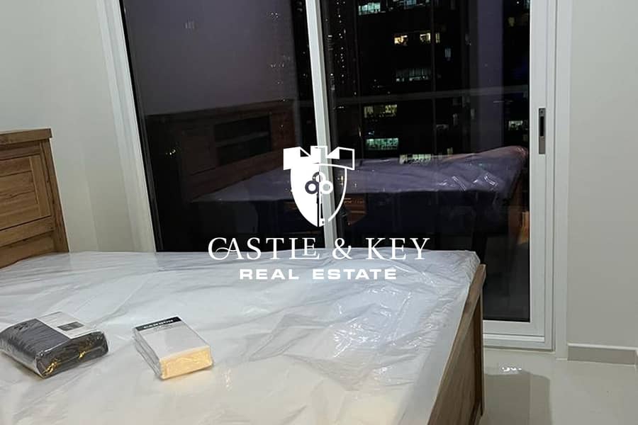 8 Bedroom. jpeg