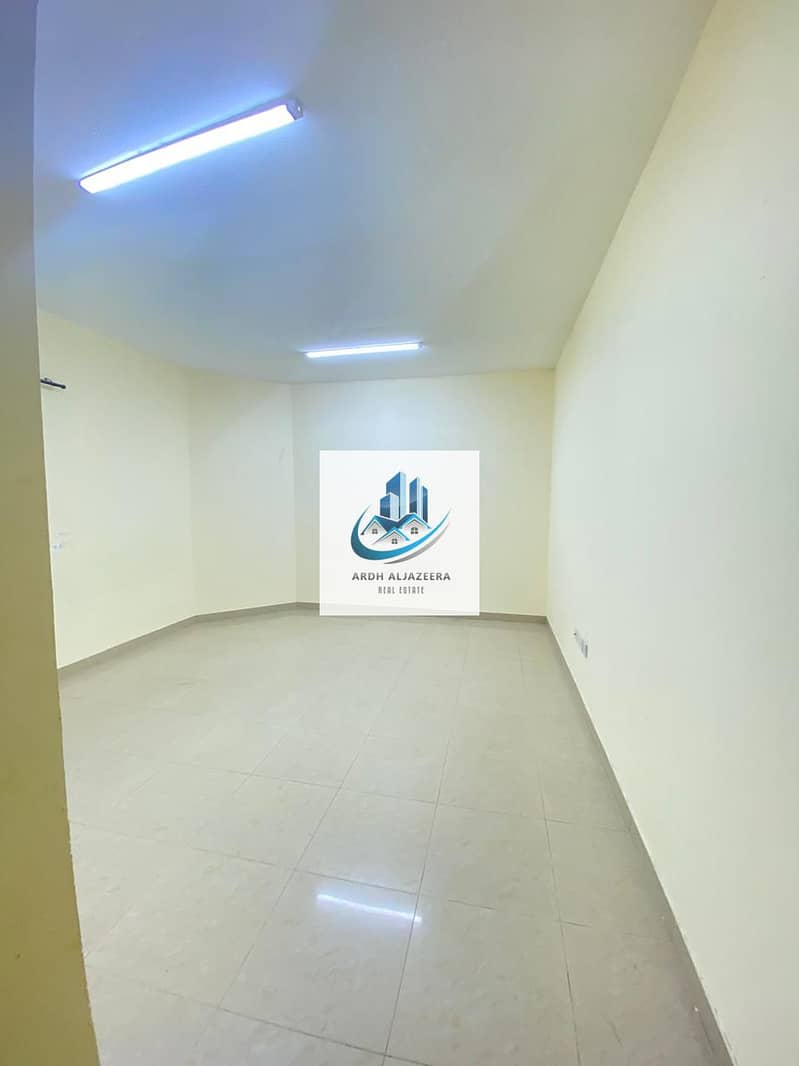 10 45ebc3b4-cbb6-42c9-8fdc-5f60eaa8b0f4. jpg