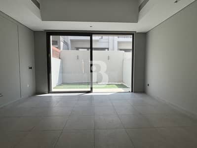 Townhouse de 2 chambres à à louer à Mohammed Bin Rashid City (MBR City), Dubai - Maison de ville à Mohammed Bin Rashid City (MBR City)，District 7，MAG City, 2 chambres, 150000 AED - 16590221