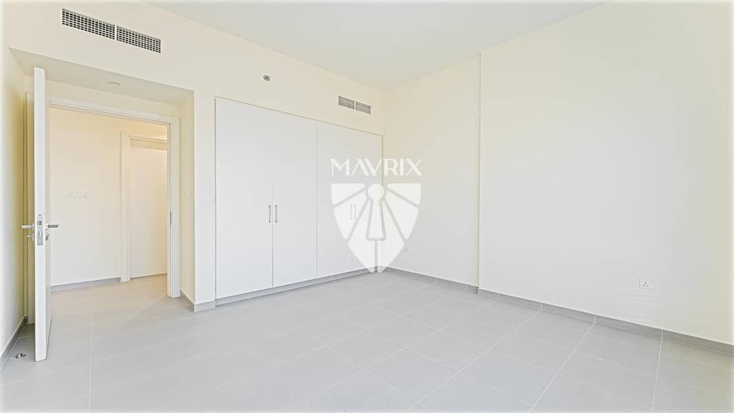 8 Image 8