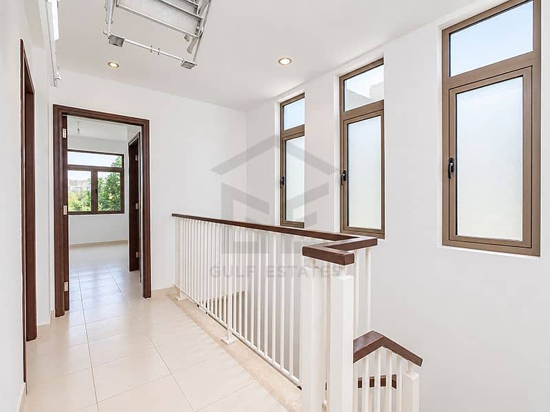 9 11 - Upper Floor Landing. jpg