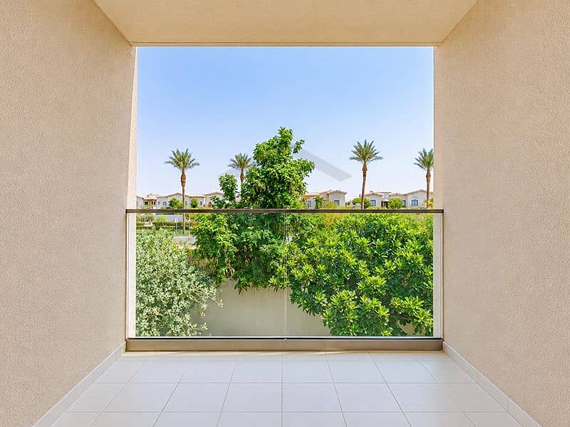 12 24 - Garden Balcony. jpg