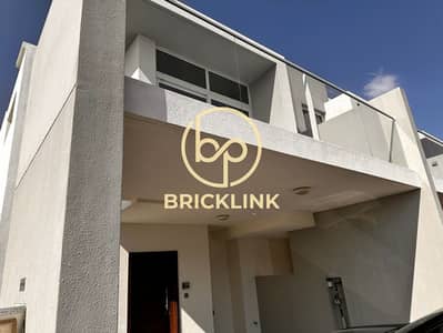 3 Bedroom Villa for Rent in DAMAC Hills 2 (Akoya by DAMAC), Dubai - WhatsApp Image 2026-01-07 at 03.56. 16. jpeg