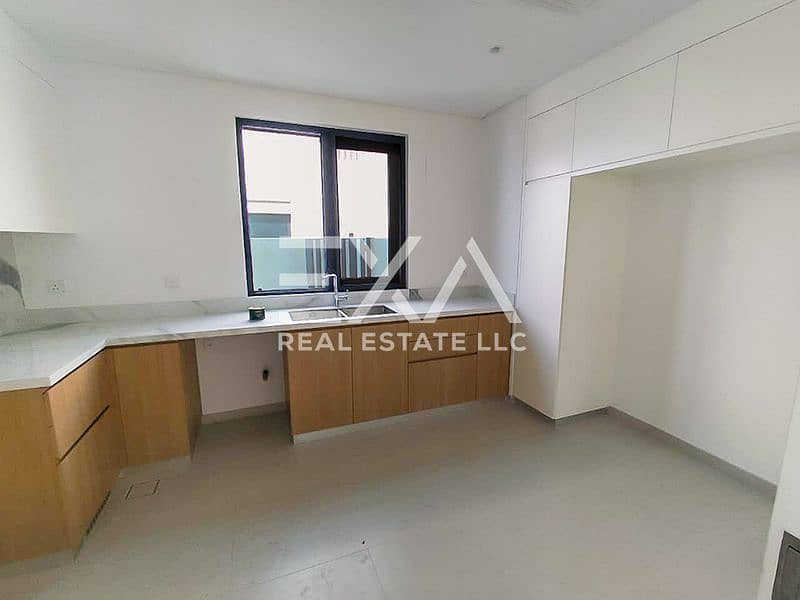 4 4. jpg