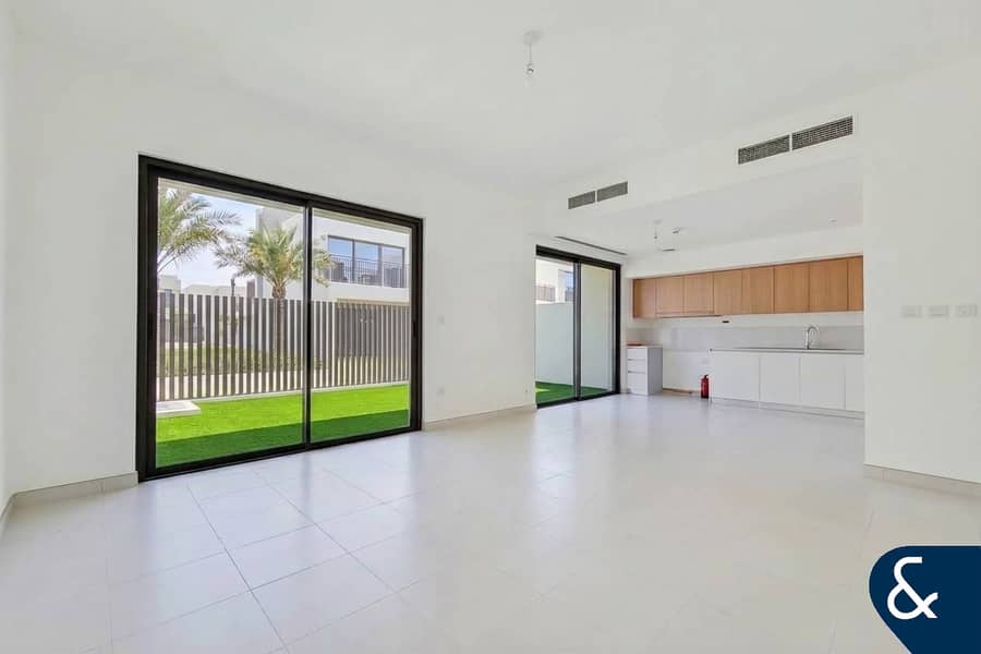 Landscaped | Near Park | Great Condition Landscaped | Near Park | Great Condition
