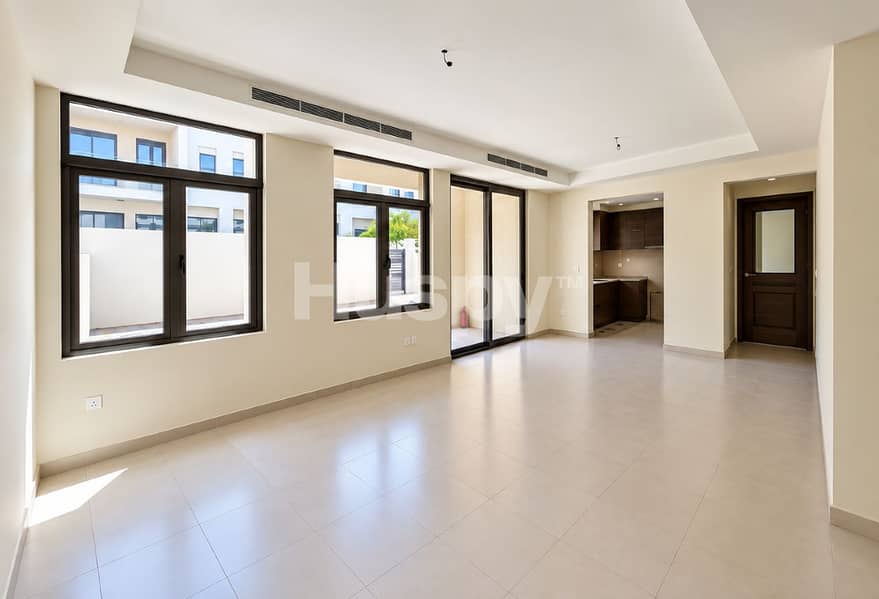 Single Row | Vacant | With Maids Single Row | Vacant | With Maids