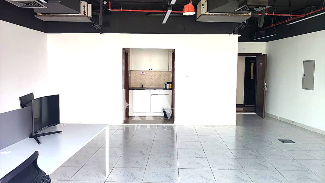 3 riva_office_01. jpg