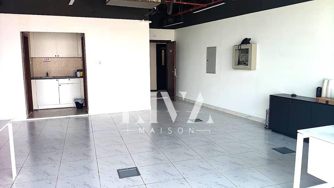6 riva_office_05. jpg