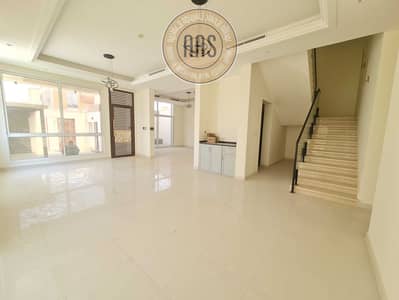Villa de 5 chambres à à louer à Hoshi, Sharjah - 20260921_123520. jpg