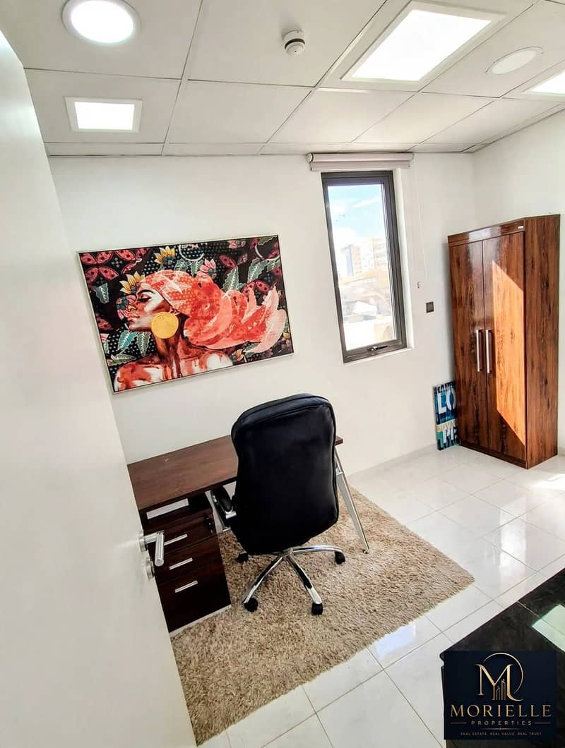 8 luxury_home_office. jpg