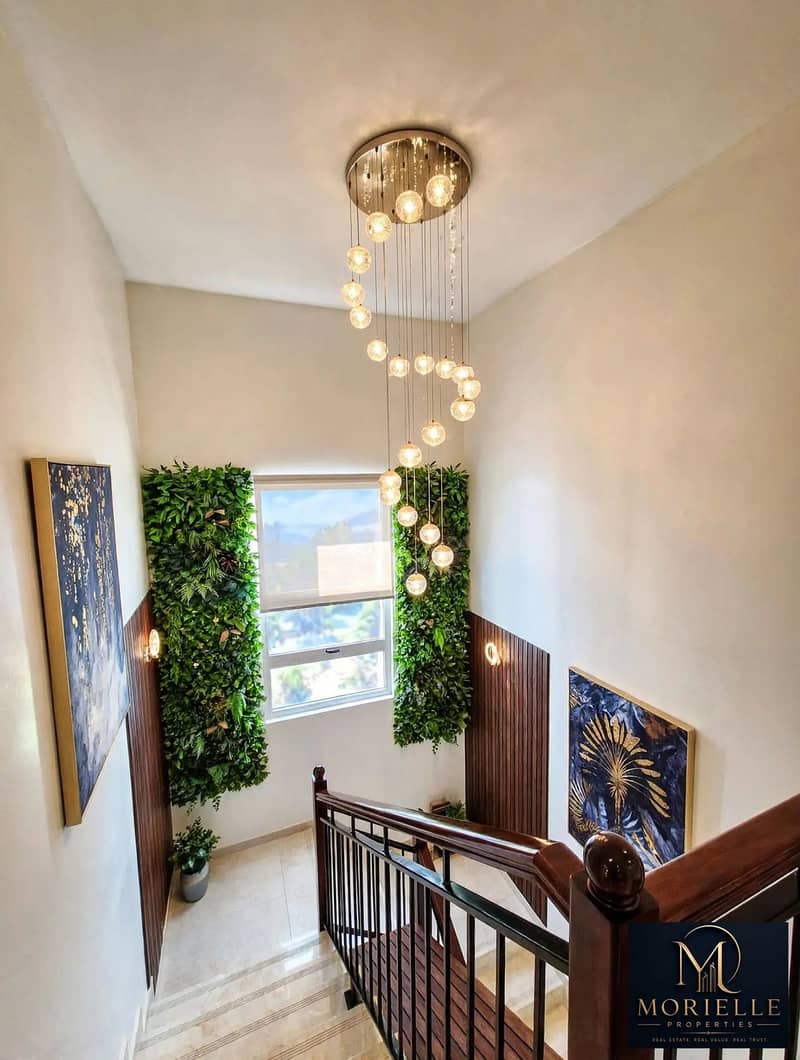 9 luxury_staircase_interior. jpg