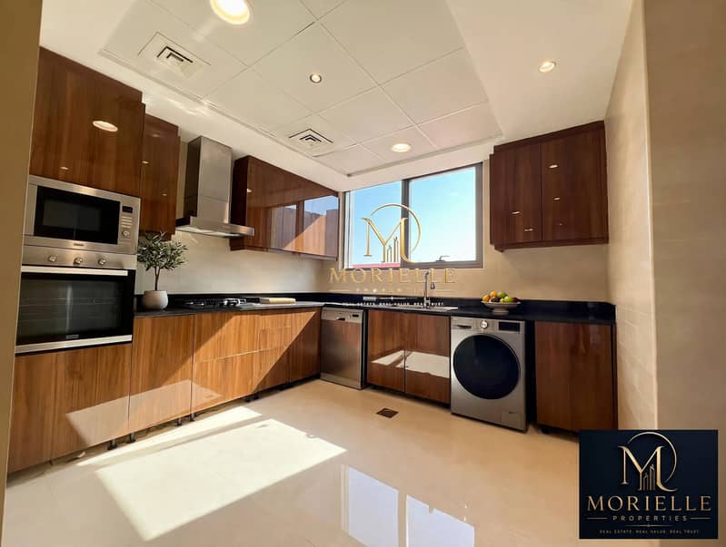 6 luxury_kitchen_showcase. jpg