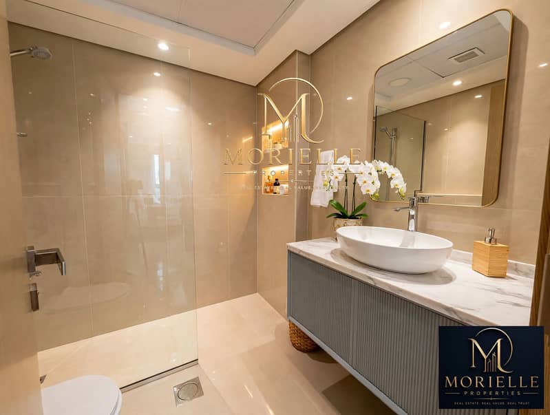 11 luxury_bathroom_listing. jpg