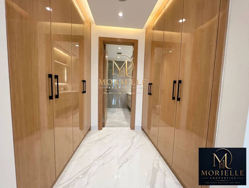 14 luxury_wardrobe_hallway. jpg