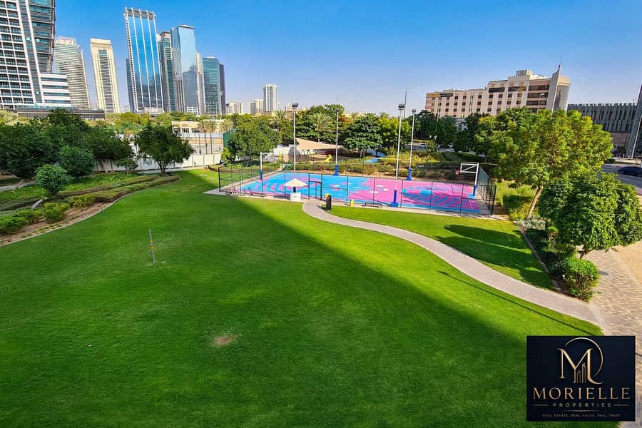 16 luxury_park_basketball_court. jpg