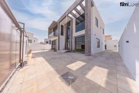 5 Slaapkamers Villa te Huur in Al Quoz, Dubai - Villa in Al Quoz,Al Quoz 2, 5 slaapkamers, 600000 AED - 16593023 5 Slaapkamers Villa te Huur in Al Quoz, Dubai - Villa in Al Quoz,Al Quoz 2, 5 slaapkamers, 600000 AED - 16593023
