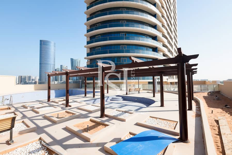 6 al-reem-island-julphar-tower-abudhabi-pool (4). jpg