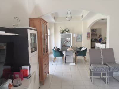 Spacious 3 BR +maids, +Study room Villa in Meadows Spacious 3 BR +maids, +Study room Villa in Meadows