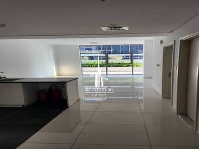 1 Bedroom Flat for Rent in DAMAC Hills, Dubai - Spacious Layout | Prime Location| Ready To Move In