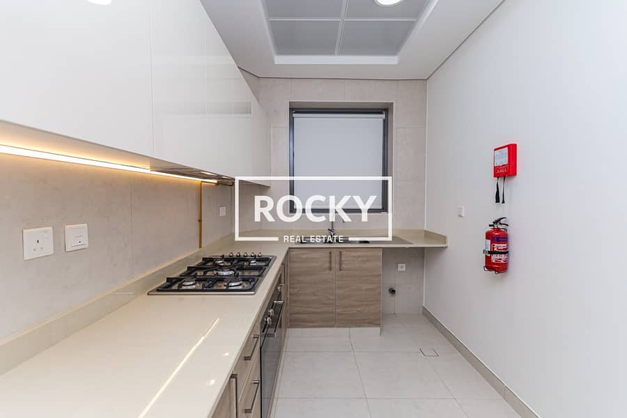 7 Business Bay - The Bay - Unit 1001 - 2BR-26. jpg