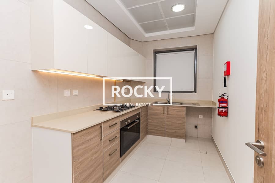 8 Business Bay - The Bay - Unit 1001 - 2BR-25. jpg