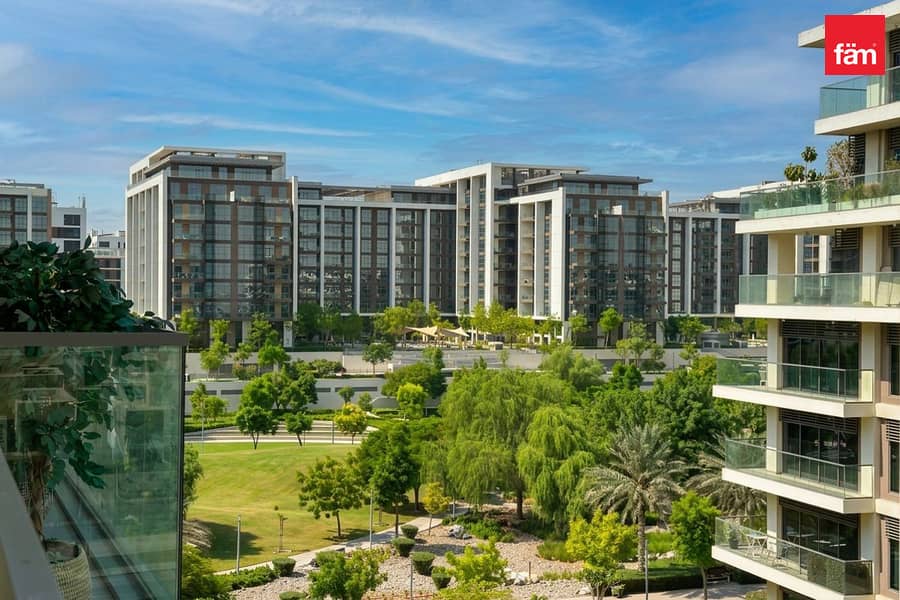 STUNNING 2 BEDROOM| PARK VIEW | READY TO MOVE STUNNING 2 BEDROOM| PARK VIEW | READY TO MOVE