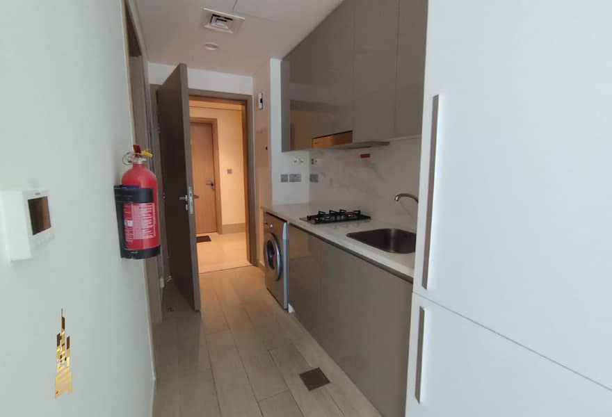 5 2nd Floor | Community View | Ready To Move - Image 5