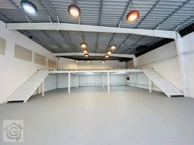 Showroom zum Miete in Al Qusais, Dubai - QU123. jpg
