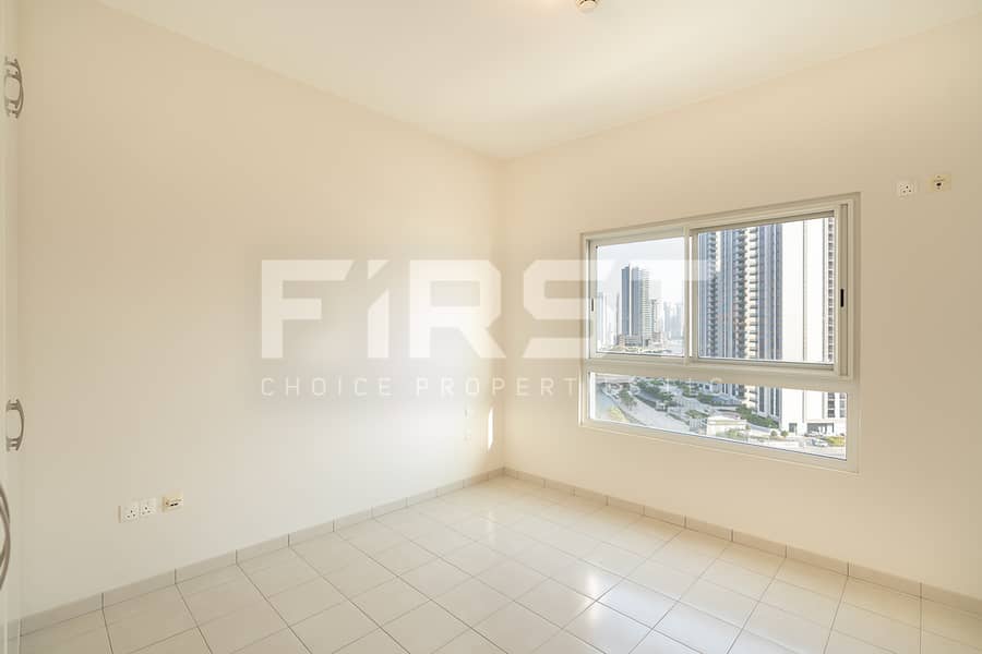 5 1BR Apt Amaya Tower 2 Al Reem Island Abu Dhabi UAE (3). jpg
