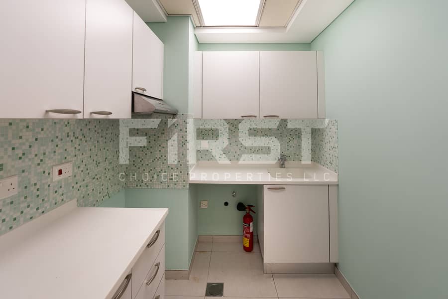 7 1BR Apt Amaya Tower 2 Al Reem Island Abu Dhabi UAE (10). jpg