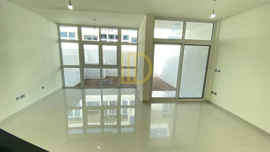 3 Schlafzimmer Villa zum Miete in DAMAC Hills 2 (Akoya by DAMAC), Dubai - Villa in DAMAC Hills 2 (Akoya by DAMAC)，Centaury, 3 schlafzimmer, 100000 AED - 16594712