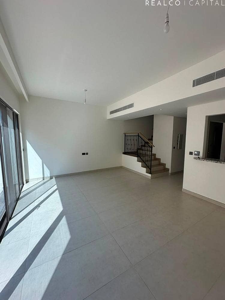 Reihenhaus in DAMAC Lagoons,Nice, 4 schlafzimmer, 149999 AED - 16594911 Reihenhaus in DAMAC Lagoons,Nice, 4 schlafzimmer, 149999 AED - 16594911