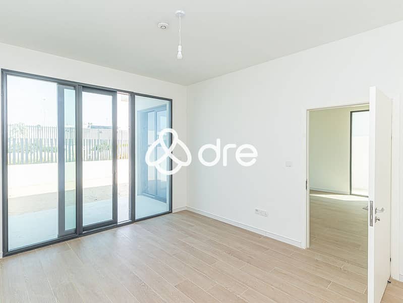 4 DRE07912. JPG